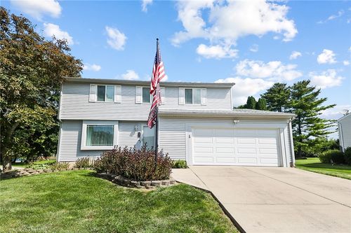 4216 White Hawk Ct, Beavercreek, OH, 45430-1523 | Card Image