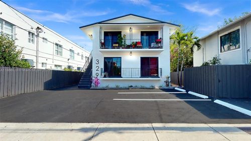 apt-4-329 Sw 9th Ave, Miami, FL, 33130-2251 | Card Image