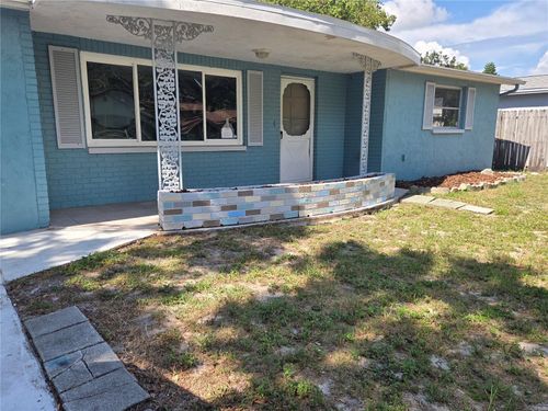 5307 Whippoorwill Dr, HOLIDAY, FL, 34690-2144 | Card Image