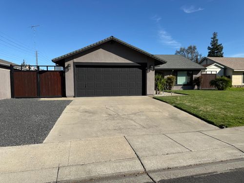 1637 Carlisle Avenue, Modesto, CA, 95356 | Card Image