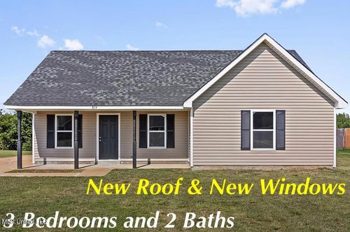 814 W Ridge Cv, Holly Springs, MS, 38635-9402 | Card Image
