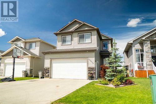 10610 129 Ave, Grande Prairie, AB, T8V4K4 | Card Image