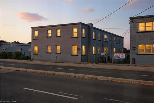 9-1755 King St E, Hamilton, ON, L8K1V6 | Card Image