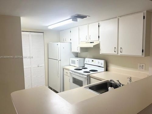 307-10749 Cleary Blvd, Plantation, FL, 33324-6084 | Card Image