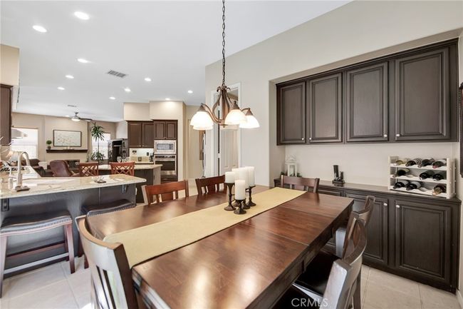 28089 Promontory Ln, House other with 5 bedrooms, 3 bathrooms and 3 parking in Valencia CA | Image 17