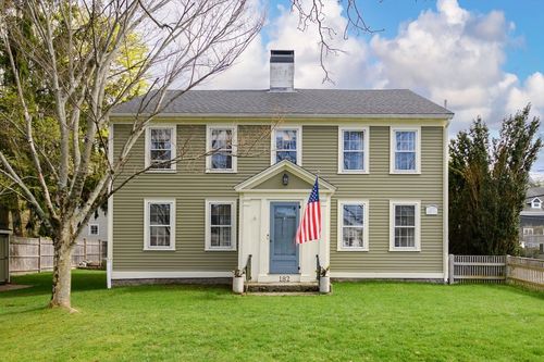 182 South St, Hingham, MA, 02043-4616 | Card Image