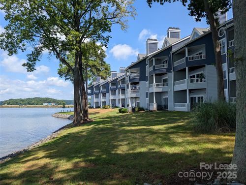 350 Northwest Dr, Davidson, NC, 28036-8907 | Card Image