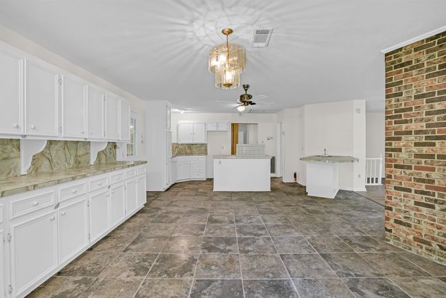14 Thousand Oaks Cir, House other with 2 bedrooms, 2 bathrooms and null parking in Conway AR | Image 8