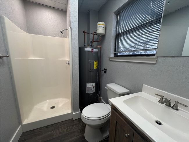 STE-200 - 919 S Carroll Blvd, Condo with 2 bedrooms, 1 bathrooms and null parking in Denton TX | Image 12