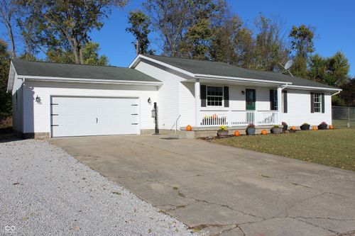 3325 Rabbit Run Ct, Terre Haute, IN, 47802-9205 | Card Image