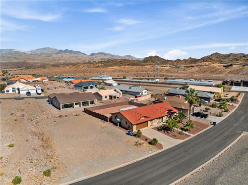 3423 Sunburst Dr, Bullhead City, AZ, 86429-7643 | Card Image