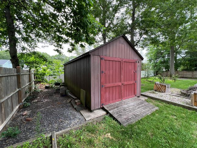 35 Junard Blvd, House other with 5 bedrooms, 3 bathrooms and null parking in Port Jefferson Station NY | Image 44