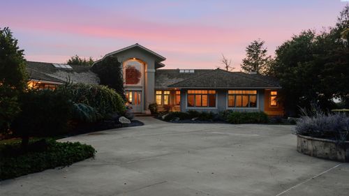 165804 Snipes Rd, Grandview, WA, 98930-8938 | Card Image