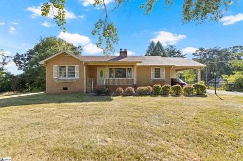 25 Goodwin Dr, Taylors, SC, 29687-6221 | Card Image
