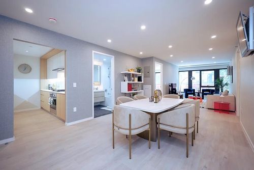 apt-3e-40 61st St, Woodside, NY, 11377-4886 | Card Image