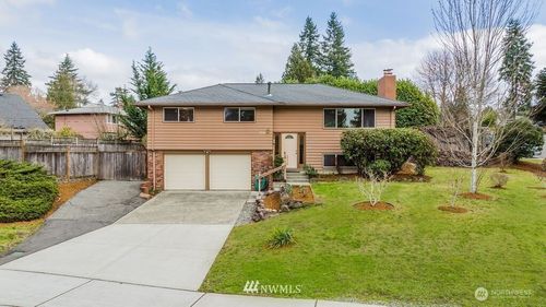 316 158th Pl Se, Bellevue, WA, 98008-4648 | Card Image