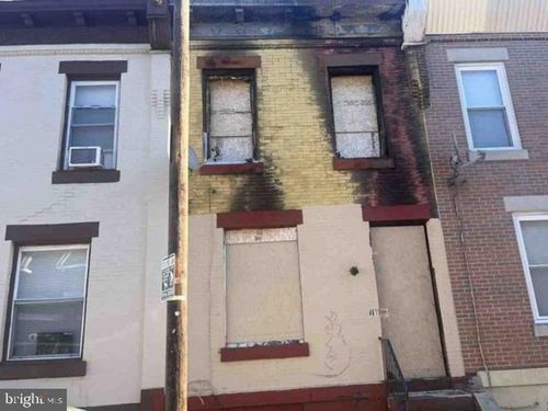 2861 N Garnet St, PHILADELPHIA, PA, 19132-2620 | Card Image