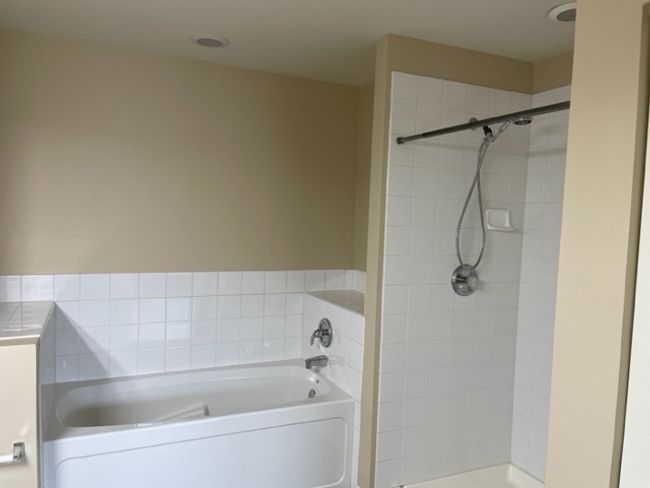 0 - 24107 W Walnut Cir, Home with 2 bedrooms, 3 bathrooms and null parking in Plainfield IL | Image 18