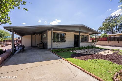 490 E Plaza Karina, Nogales, AZ, 85621 | Card Image