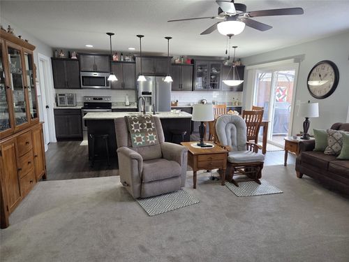 46-400 S 8th Ct, Indianola, IA, 50125 | Card Image