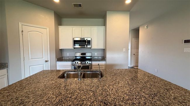 13909 Payette Arbor Ct, House other with 4 bedrooms, 2 bathrooms and 2 parking in Conroe TX | Image 18
