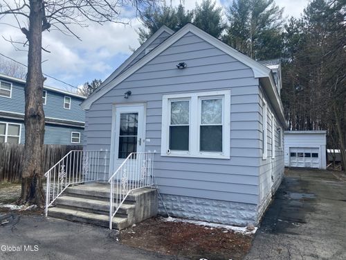 2971 Hamburg St, Schenectady, NY, 12303-4326 | Card Image