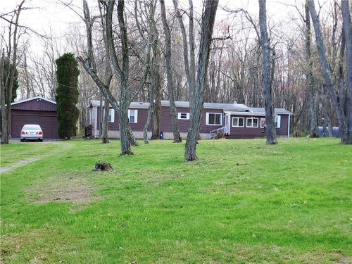 93 Coulter Estates Dr, Burgettstown, PA, 15021-2310 | Card Image
