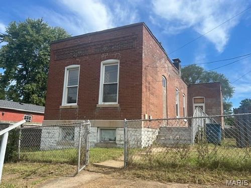 321 Weiss Ave, Saint Louis, MO, 63125-1624 | Card Image