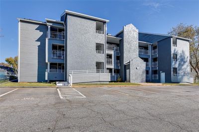 1606 Northlake Drive, Condo with 2 bedrooms, 2 bathrooms and null parking in Anderson SC | Image 1