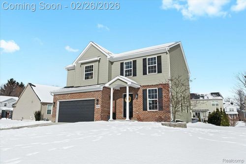 2238 Wood Ln, Howell, MI, 48843-6172 | Card Image