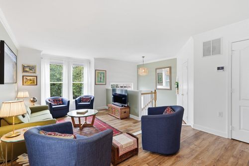 212 Occoquan Ter Sw, LEESBURG, VA, 20175-2701 | Card Image