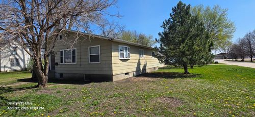 802 4th Ave W, Spencer, IA, 51301-3612 | Card Image