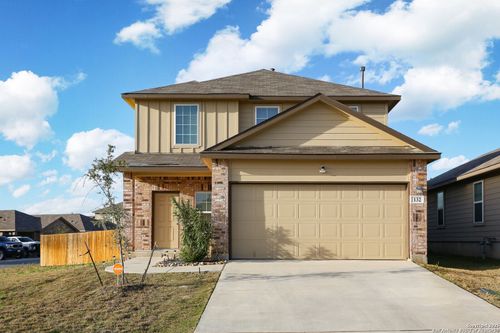 132 Bunkers Hill Rd, Floresville, TX, 78114-0049 | Card Image