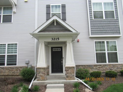 3215 Trillium Cir, Rolling Meadows, IL, 60008-1667 | Card Image
