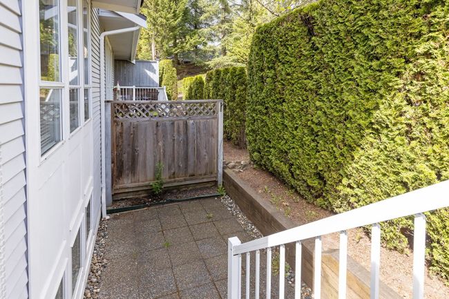 17 - 2590 Panorama Drive, Townhouse with 3 bedrooms, 2 bathrooms and 2 parking in Coquitlam BC | Image 29