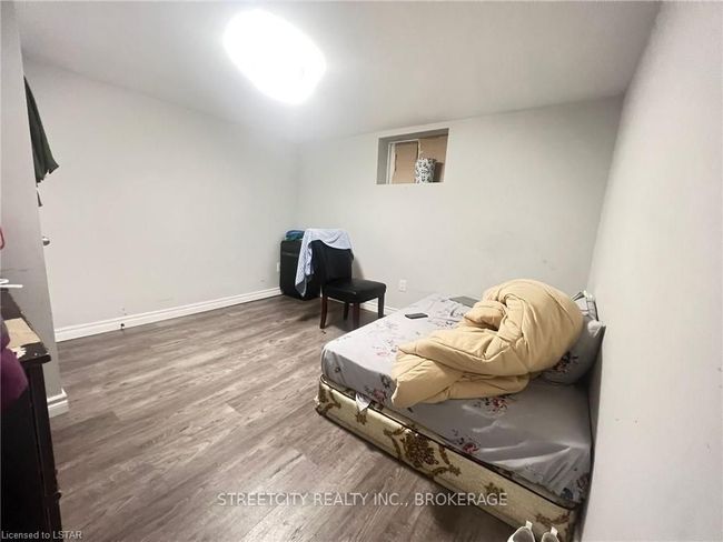 1196 Janette Ave, House other with 6 bedrooms, 3 bathrooms and 2 parking in Windsor ON | Image 27