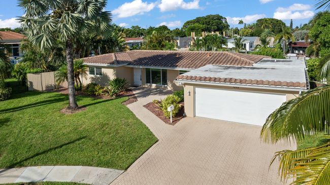 1233 Se 11 Th Ave, House other with 3 bedrooms, 2 bathrooms and null parking in Deerfield Beach FL | Image 13
