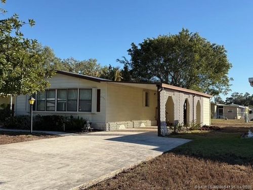 2592 Sw Thunderbird Trl, Stuart, FL, 34997-8942 | Card Image