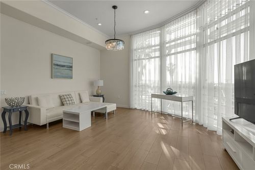 410-1598 Long Beach Boulevard, Long Beach, CA, 90813 | Card Image