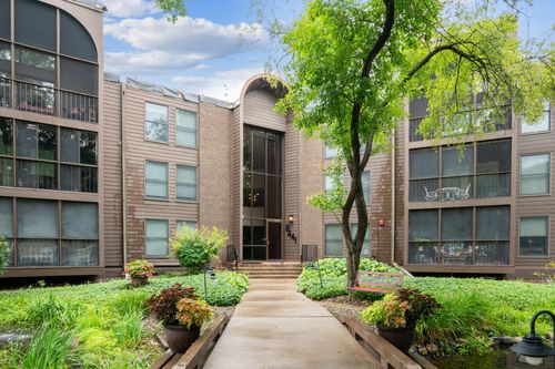 110-8441 Irwin Road, Bloomington, MN, 55437 | Card Image