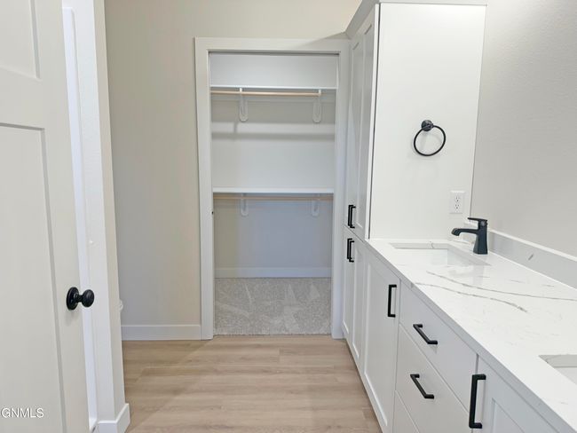 2912 Peach Tree Dr, Townhouse with 2 bedrooms, 2 bathrooms and null parking in Bismarck ND | Image 23