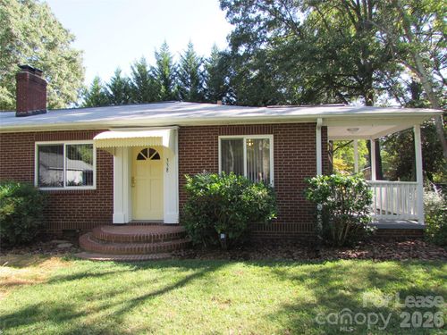 338 Culp St, Mooresville, NC, 28115-2457 | Card Image