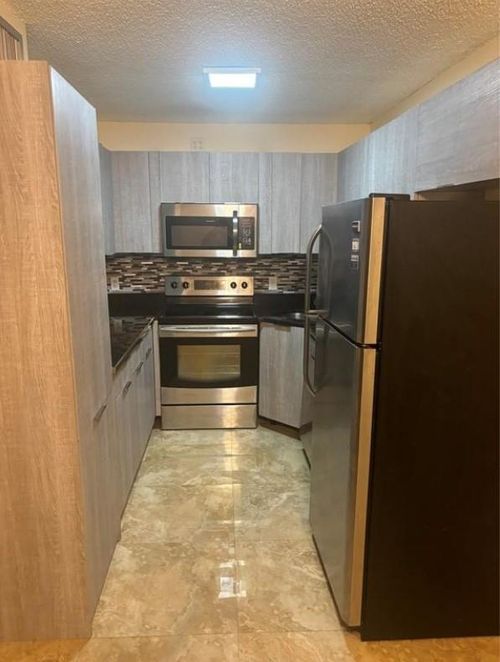 apt-a2-3652 Alder Dr, West Palm Beach, FL, 33417-1123 | Card Image