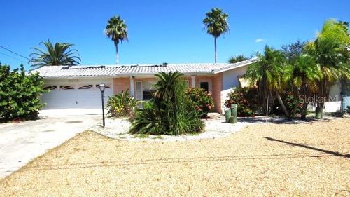 3915 Headsail Dr, New Port Richey, FL, 34652-4417 | Card Image