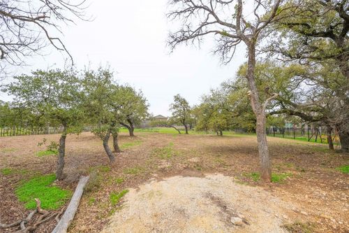 110 Stately Oak Dr, Georgetown, TX, 78628-2566 | Card Image