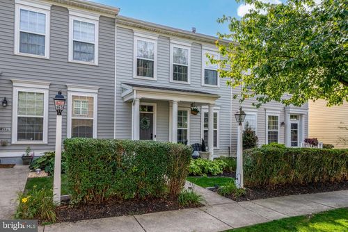 209 Keinath St, MOUNT JOY, PA, 17552-1179 | Card Image