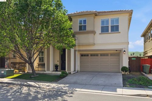 72 Greystone Pl, Pittsburg, CA, 94565-7320 | Card Image