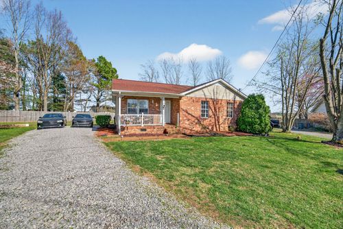 104 Ezell Ct, Portland, TN, 37148-1717 | Card Image