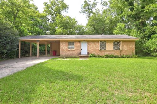 2475 N Groveland Cir, Macon, GA, 31206-4626 | Card Image