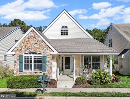 606 Rose Tree Ln, KENNETT SQUARE, PA, 19348-4104 | Card Image